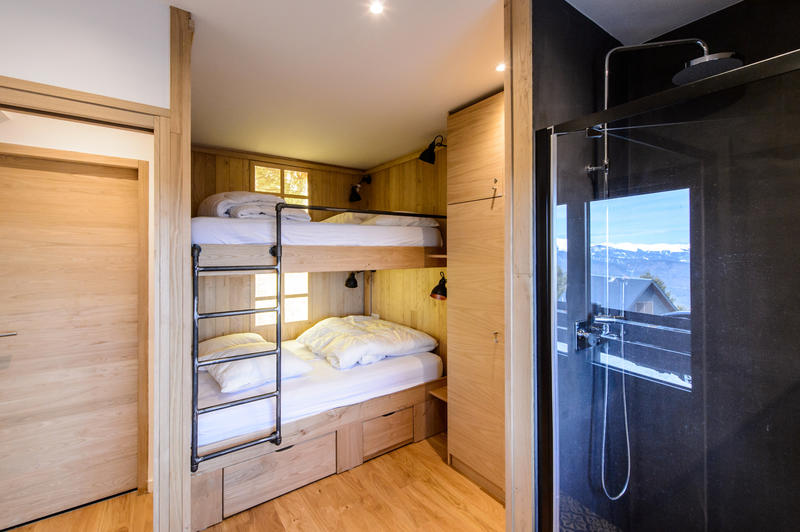 Maison - 81 m² - 6 pièces