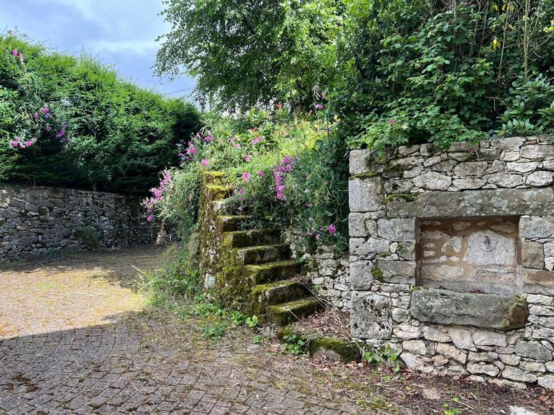 Maison - 233 m² - 7 pièces