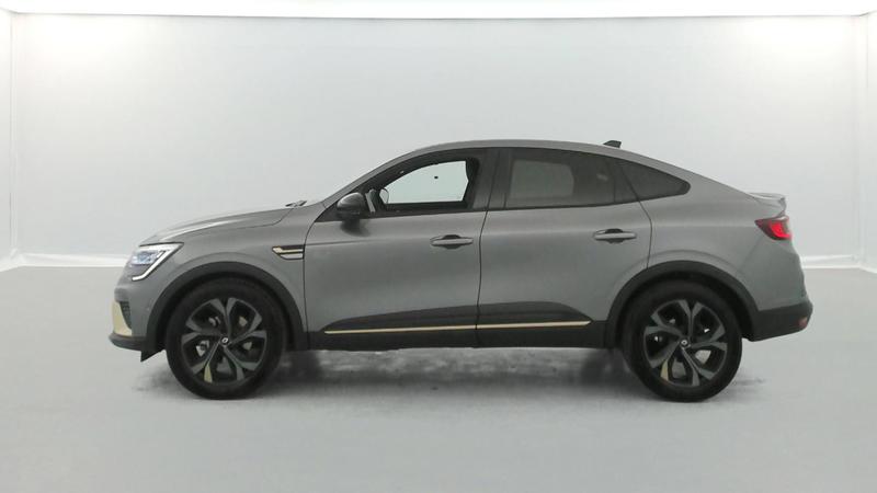 Renault Arkana E-Tech hybride 145 22 Engineered 5p