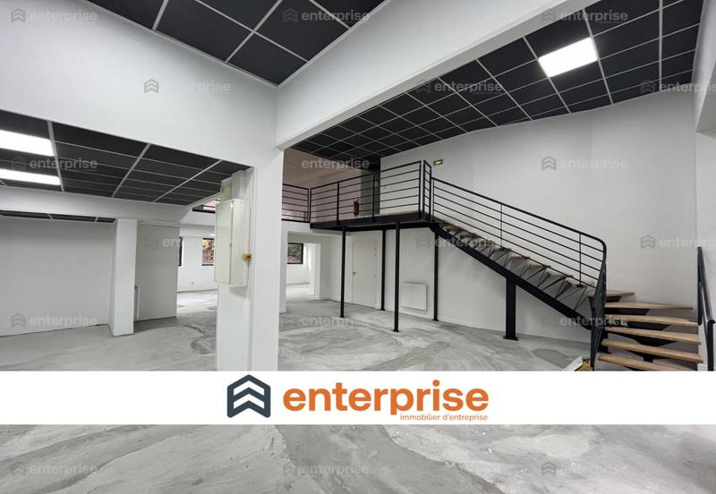 Local commercial - 168 m²