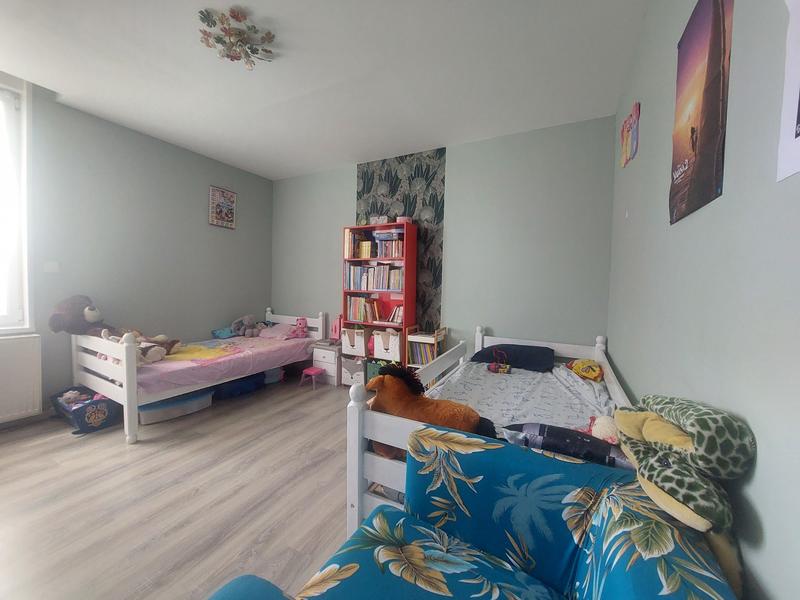 Maison - 197 m² - 8 pièces