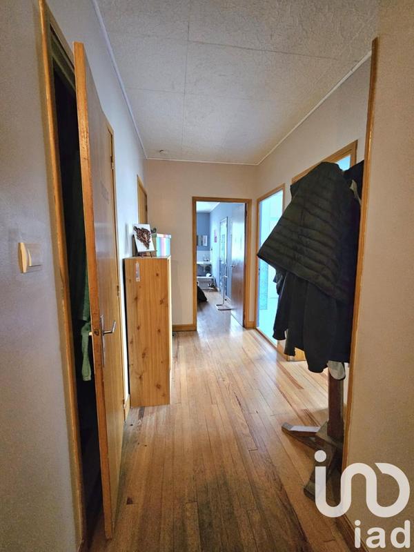 Maison - 285 m² - 10 pièces