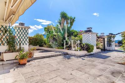 Appartement - 144 m² - 4 pièces