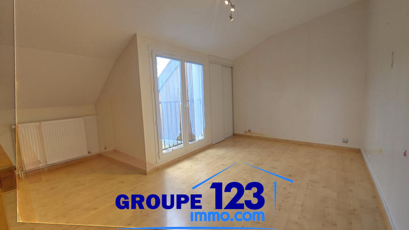 Maison - 143 m² - 6 pièces
