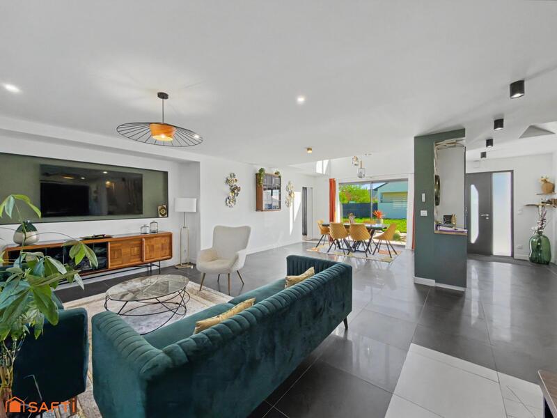 Maison - 170 m² - 5 pièces