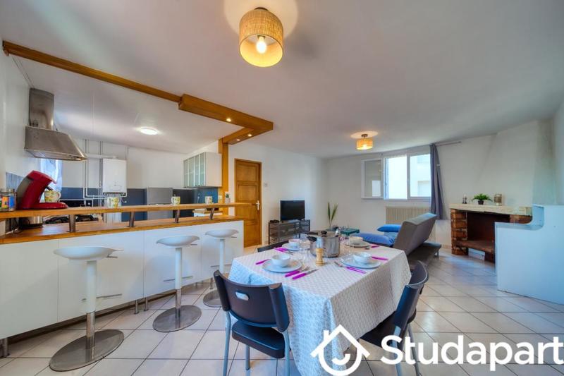 Chambre - 15 m² - 1 pièce