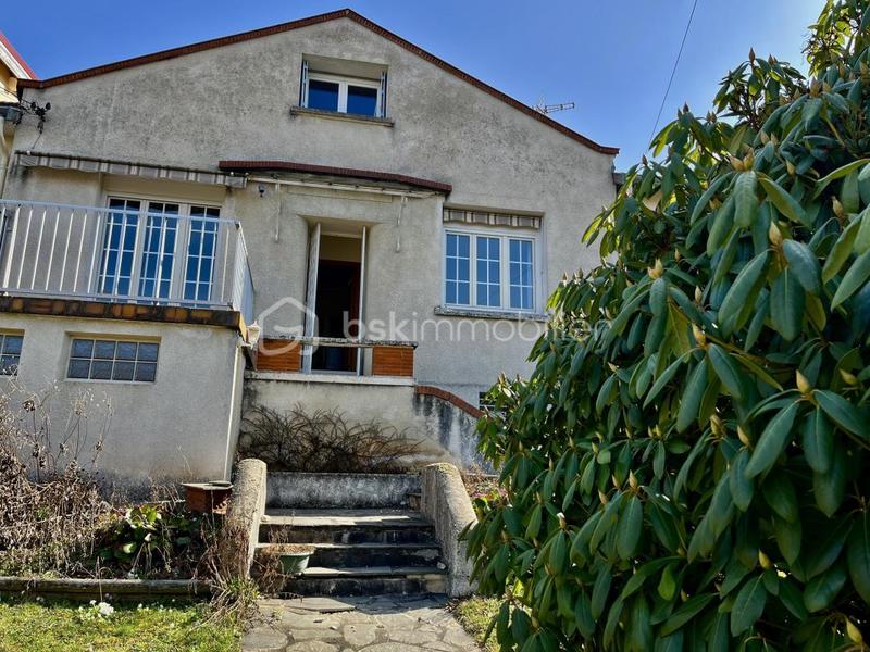 Maison - 85 m² - 5 pièces