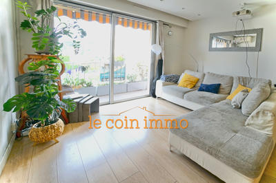 Appartement - 74 m² - 4 pièces