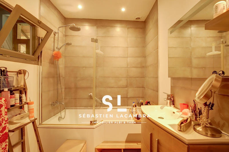 Maison de village - 180 m² - 6 pièces