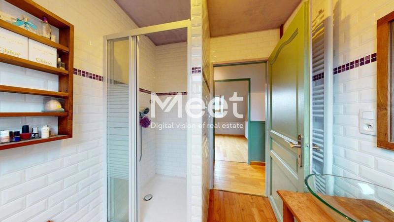 Pavillon - 316 m² - 12 pièces