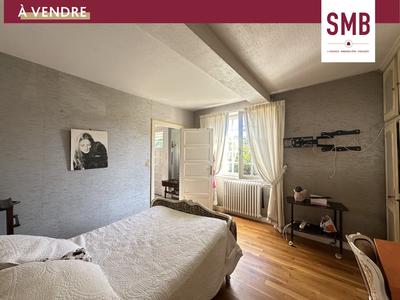 Maison - 156 m² - 6 pièces