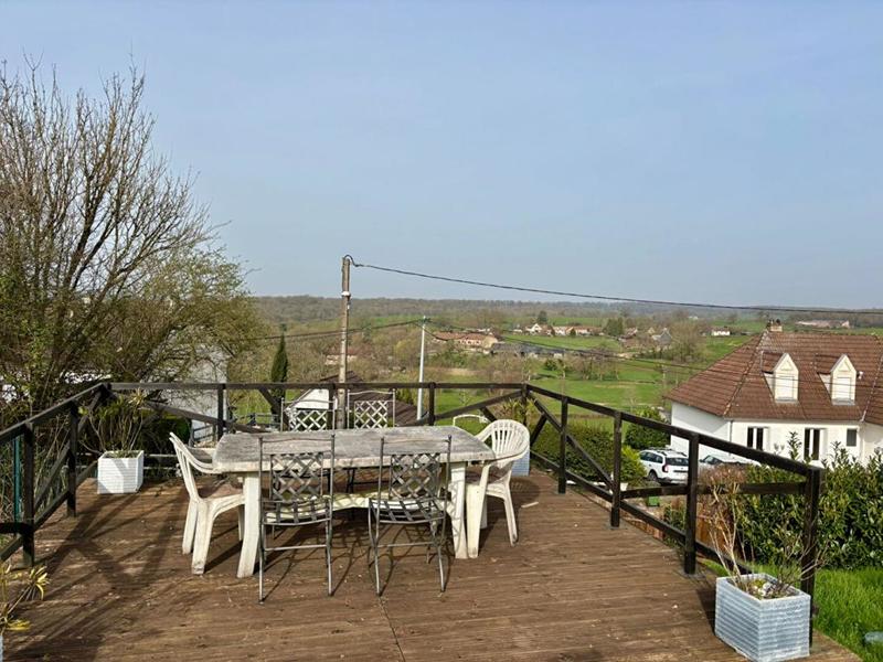 Maison - 97 m² - 5 pièces