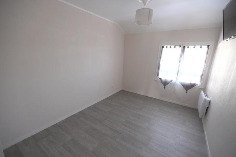 Maison - 106 m² - 7 pièces