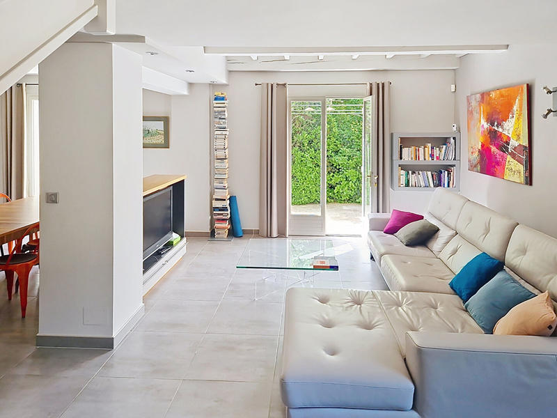 Maison - 177 m² - 7 pièces