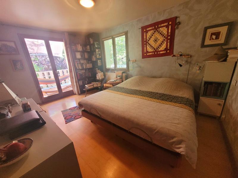 Maison traditionnelle - 224 m² - 10 pièces