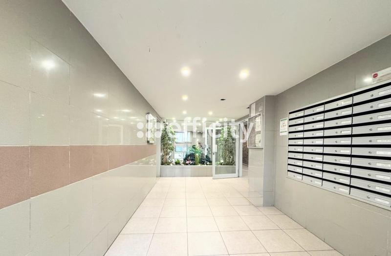 Appartement ancien - 90 m² - 4 pièces