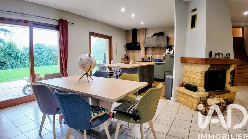 Maison - 125 m² - 7 pièces