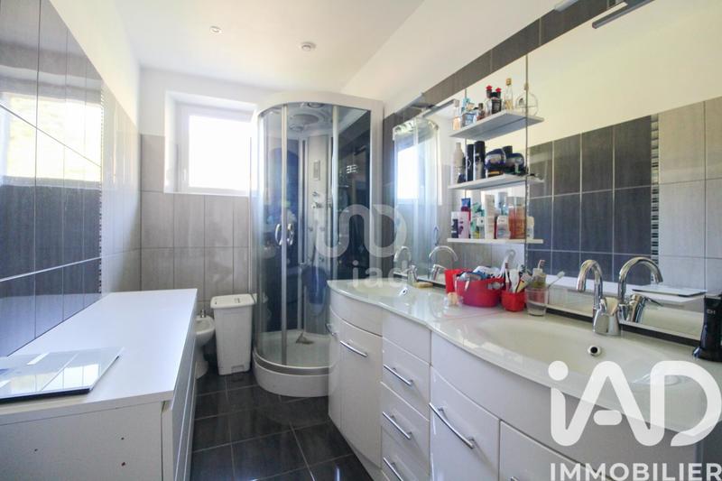 Maison - 154 m² - 6 pièces