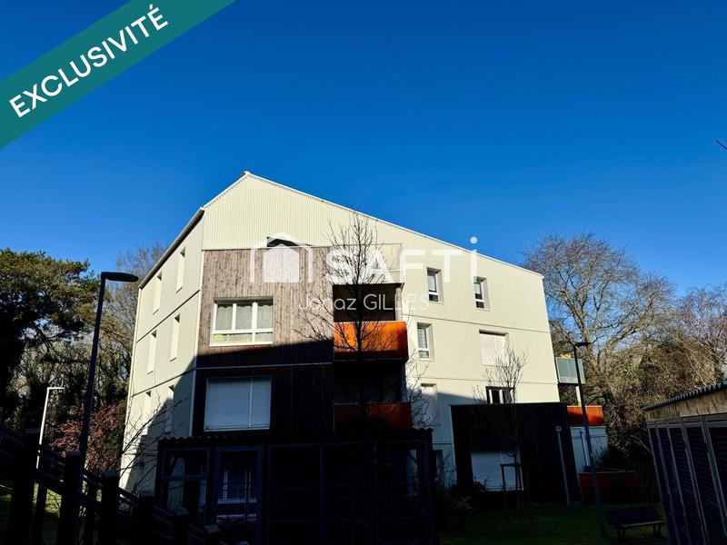 Appartement - 90 m² - 4 pièces