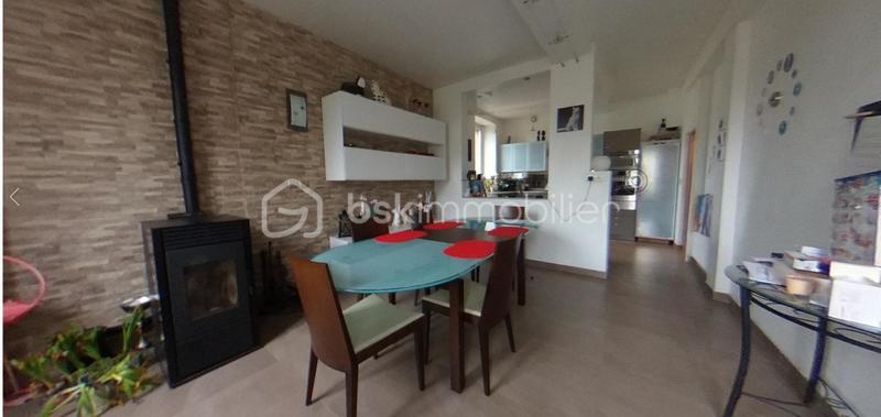 Maison - 326 m² - 11 pièces