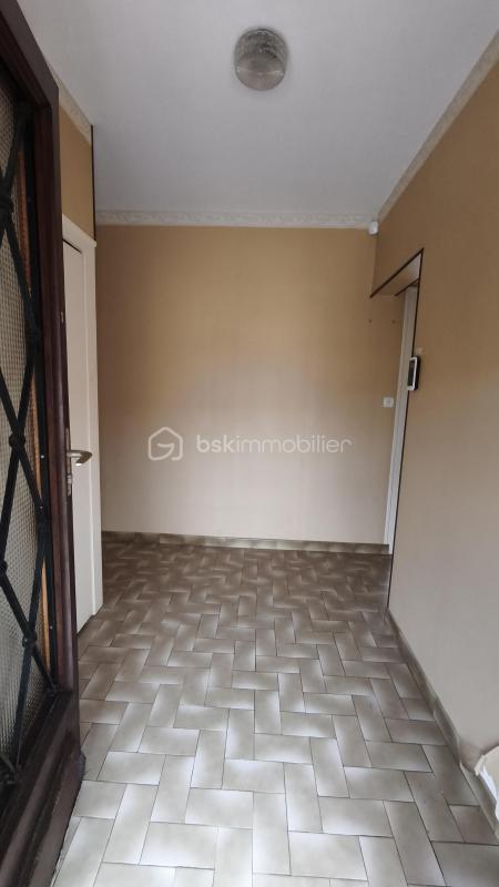 Maison traditionnelle - 76 m² - 3 pièces