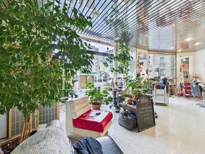 Local commercial - 61 m²