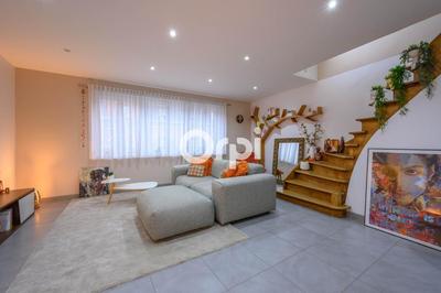 Maison - 103 m² - 4 pièces