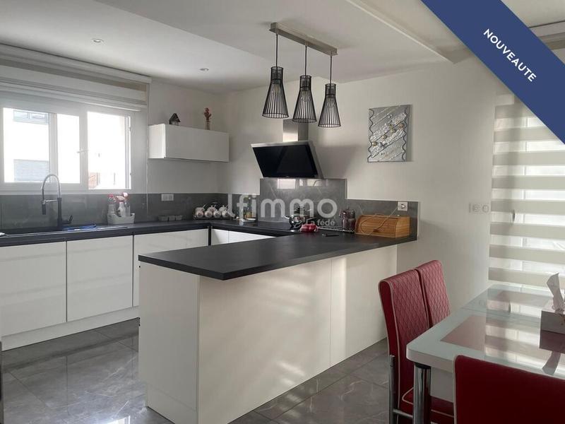 Maison - 134 m² - 5 pièces
