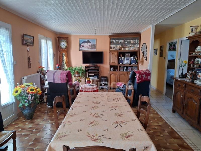 Maison - 85 m² - 5 pièces