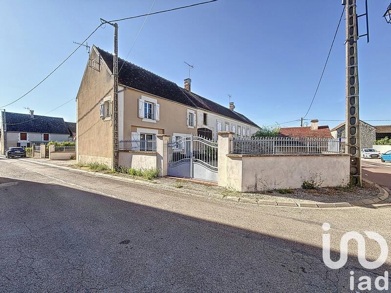 Maison de village - 111 m² - 5 pièces