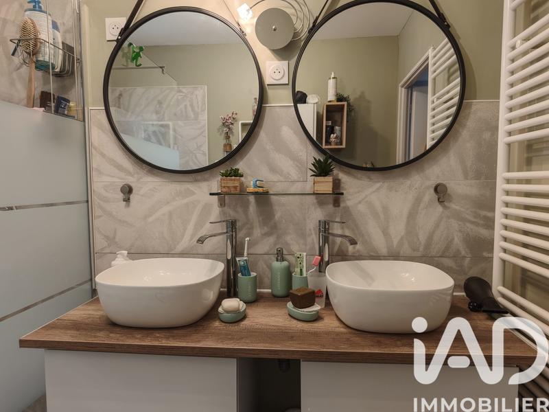 Maison - 85 m² - 5 pièces