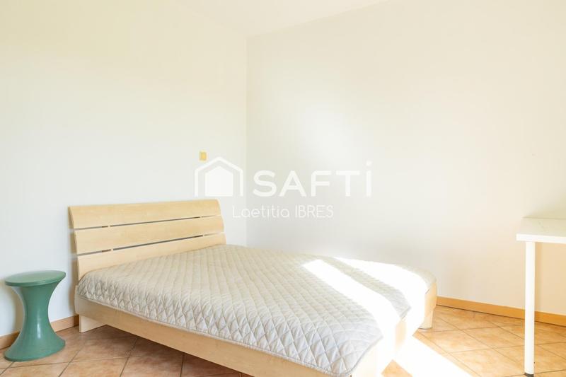 Maison - 140 m² - 5 pièces