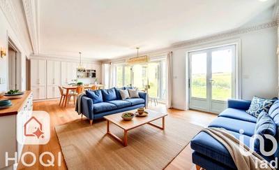 Maison - 168 m² - 8 pièces