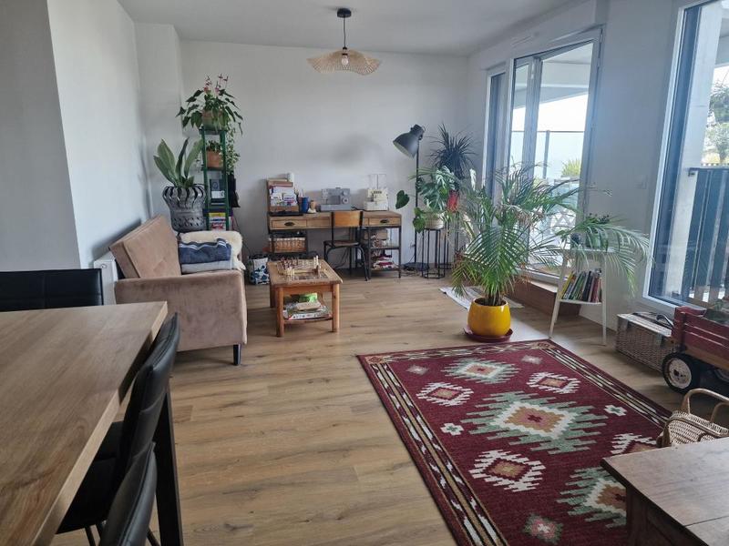 Appartement - 91 m² - 4 pièces