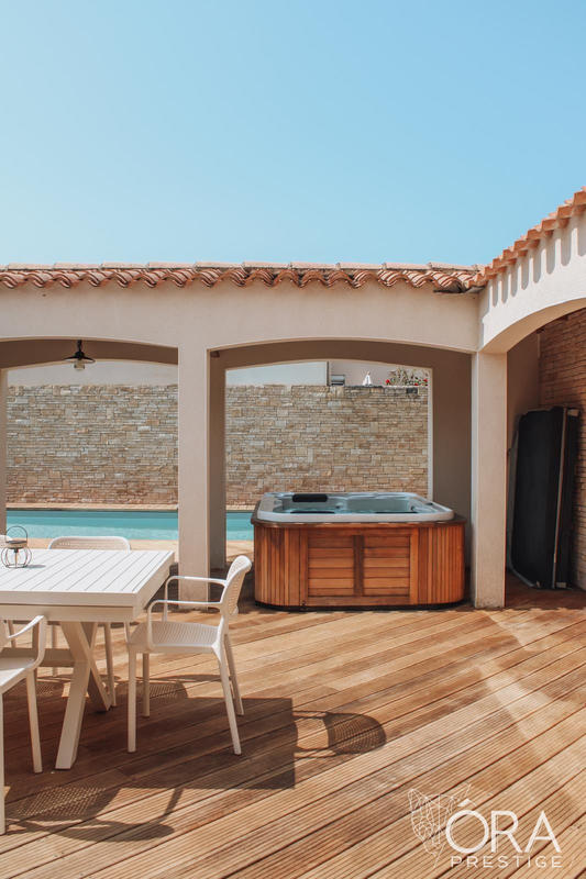 Maison traditionnelle - 187 m² - 5 pièces