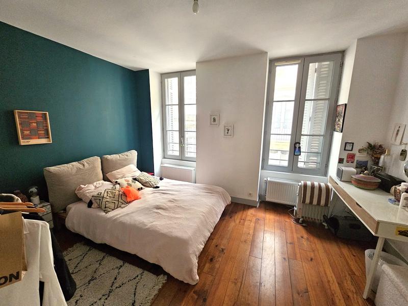 Maison - 92 m² - 4 pièces