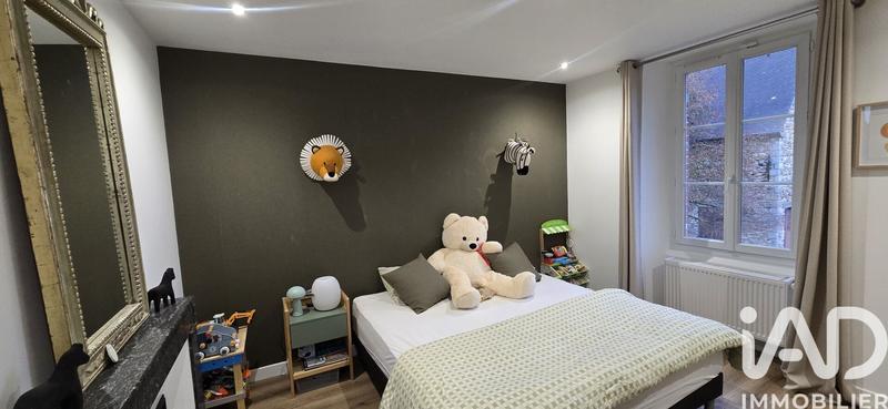 Maison de ville - 180 m² - 6 pièces