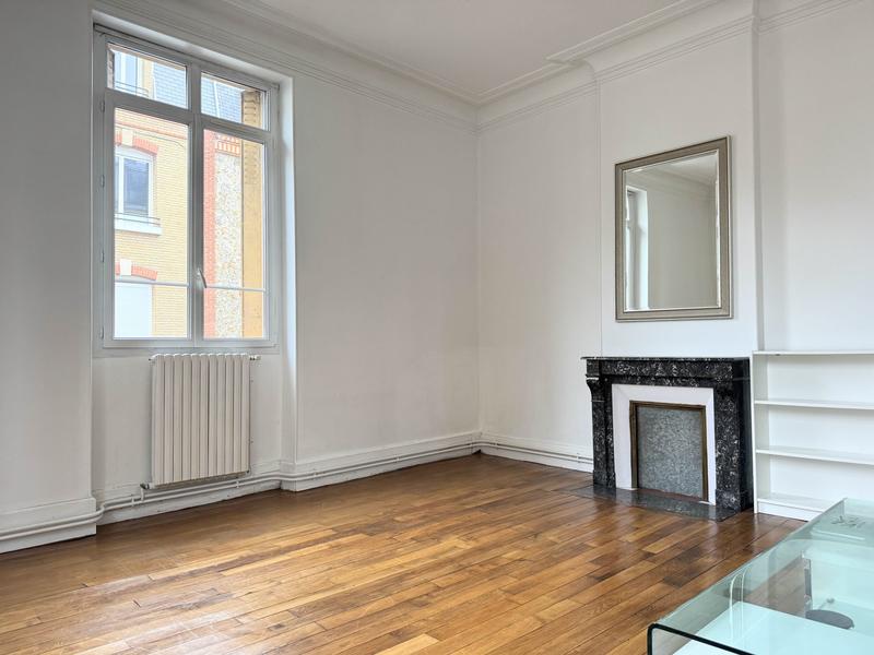 Maison - 190 m² - 8 pièces