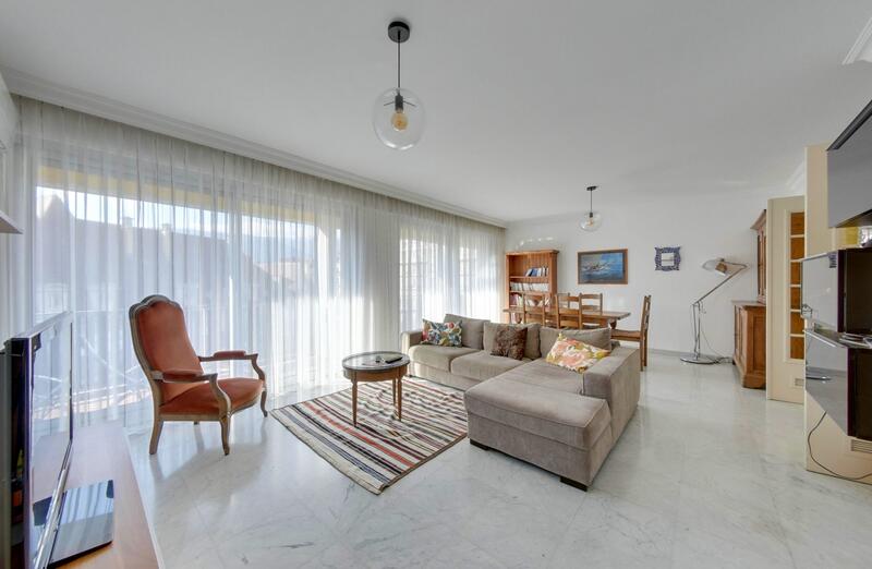 Appartement - 89 m² - 3 pièces