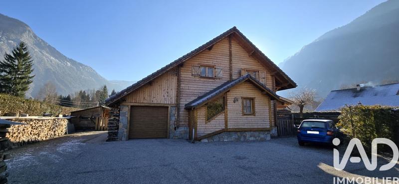 Châlet - 123 m² - 6 pièces