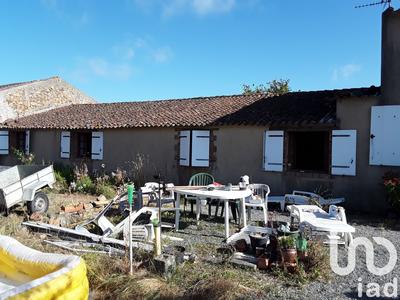 Maison - 200 m² - 7 pièces