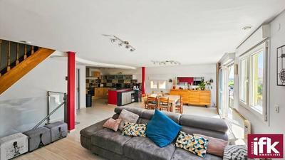 Duplex - 183 m² - 5 pièces