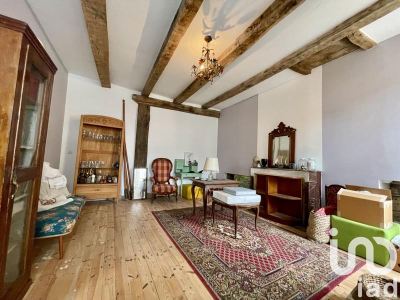 Maison - 422 m² - 8 pièces