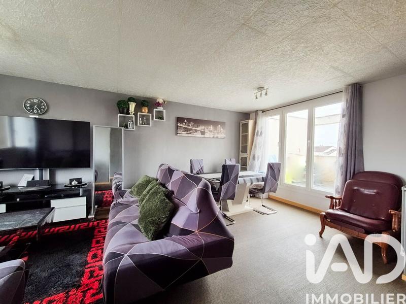 Appartement - 118 m² - 6 pièces
