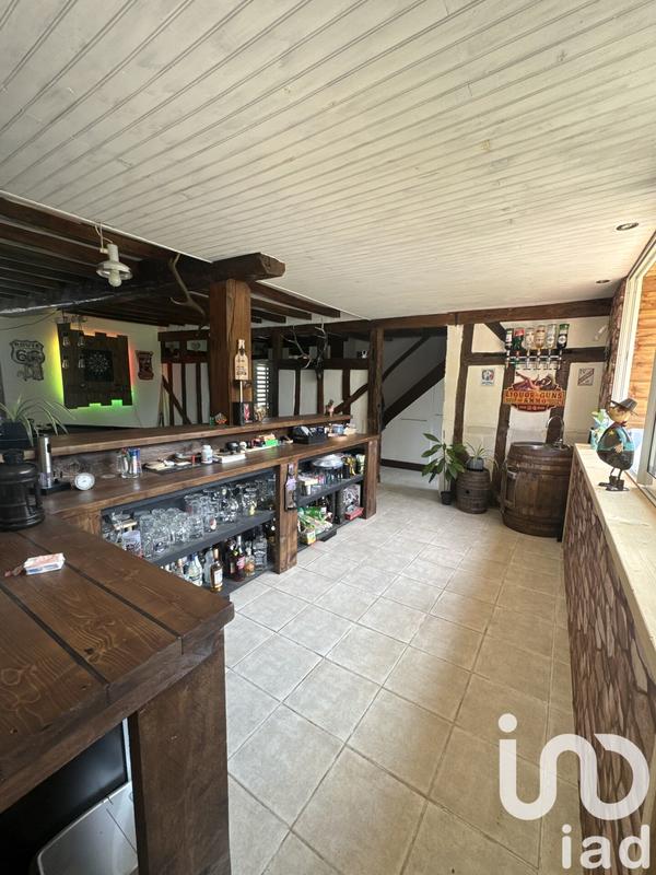 Maison - 455 m² - 13 pièces