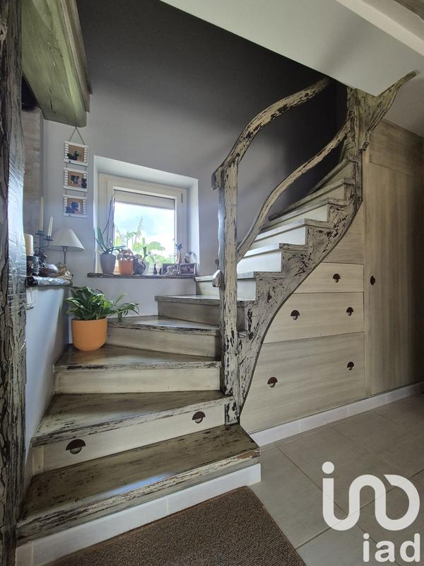 Maison - 227 m² - 6 pièces