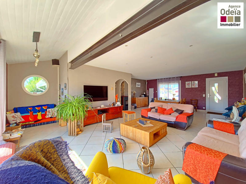 Maison - 143 m² - 5 pièces