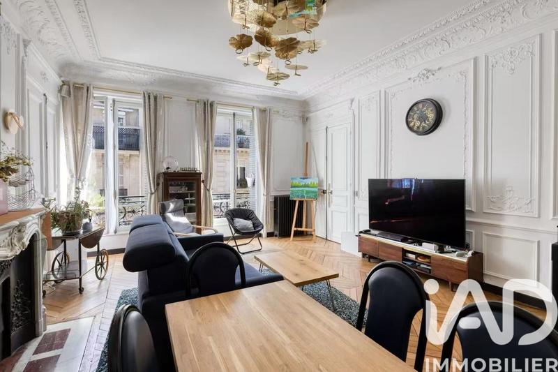 Appartement - 201 m² - 6 pièces