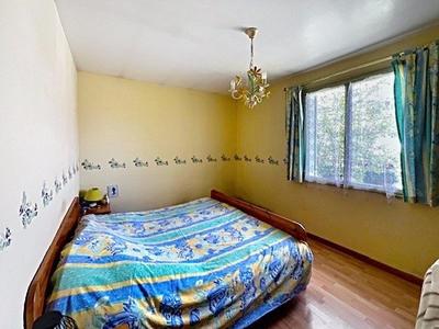 Maison - 123 m² - 8 pièces