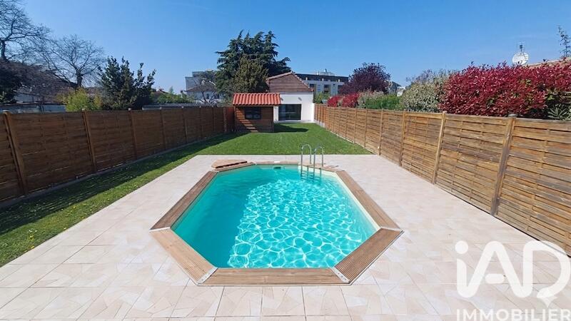 Maison - 111 m² - 5 pièces